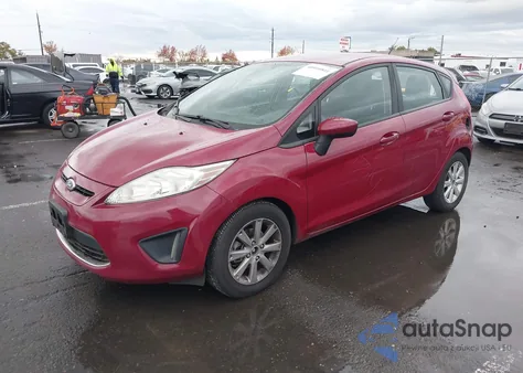 2011 Ford Fiesta Se z USA, uszkodzony, nr VIN 3FADP4EJ2BM132284